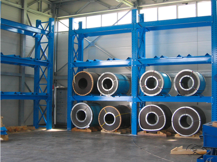 Scaffalature portapallet: la soluzione ideale per la logistica di magazzino